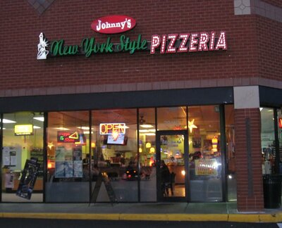 Johnnys New York Style Pizzeria & Restaurant in Alexandria, VA Restaurants/Food & Dining