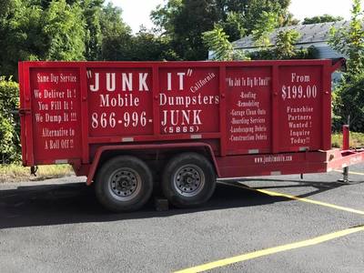 Junk It Mobile Dumpster in Pasadina - Houston, TX Dumpster Rental
