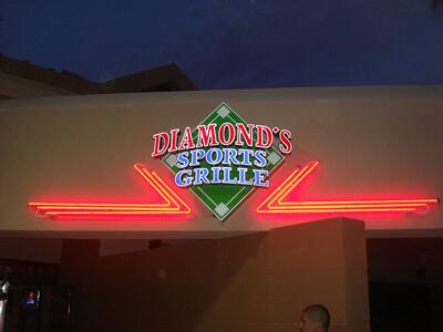 Diamonds Sports Grille in West Central - Mesa, AZ Restaurants/Food & Dining