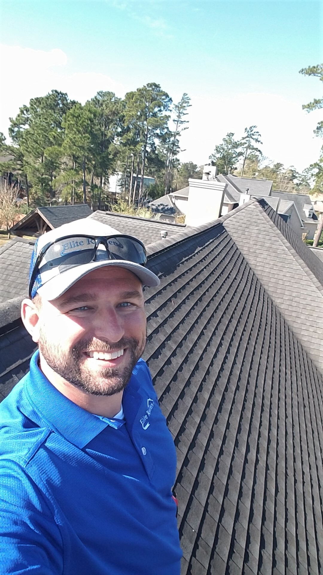 Free Roof Estimate in Oak Ridge North, TX