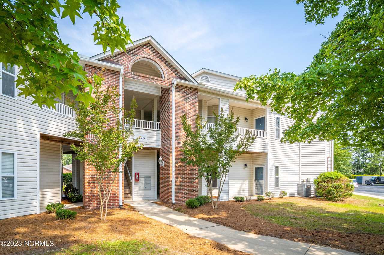 Discover Your Dream Home with Smith & Associates Homes in North Carolina