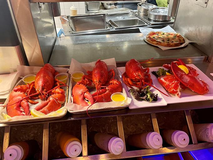 Product: We have your prefect lobster, including Jumbos! - Geddy's in Downtown Bar Harbor, just steps from the town pier. - Bar Harbor, ME American Restaurants Product: We have your prefect lobster, including Jumbos! - Geddy's in Downtown Bar Harbor, just steps from the town pier. - Bar Harbor, ME American Restaurants