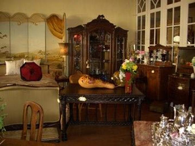 Interior - Affaire de Coeur in Orange, CA Shopping & Shopping Services