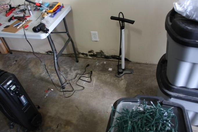 Interior: Mold issue in a garage. - Global Prevention Services in Scottsdale Airpark - Scottsdale, AZ Restaurants/Food & Dining