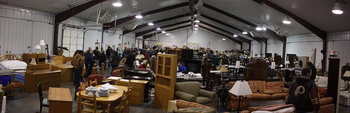 Interior: Our auction gallery - Hash Auctions in Berryville, VA Auctioneers