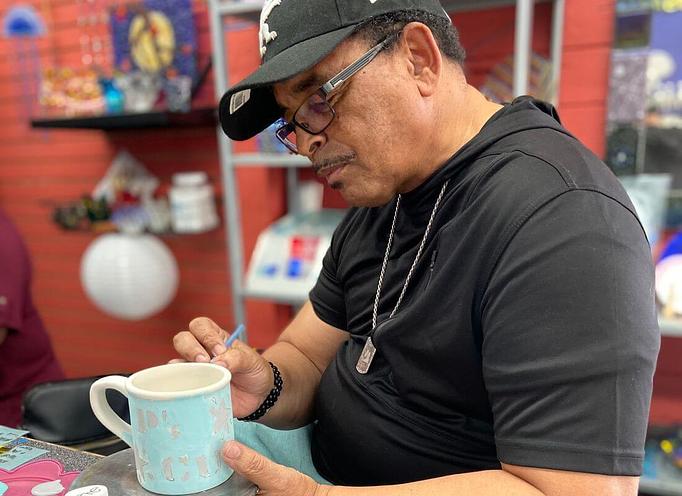 Product: Painting Pottery - Aran's Art Studio in Castro Valley, CA Art Galleries & Dealers Product: Painting Pottery - Aran's Art Studio in Castro Valley, CA Art Galleries & Dealers