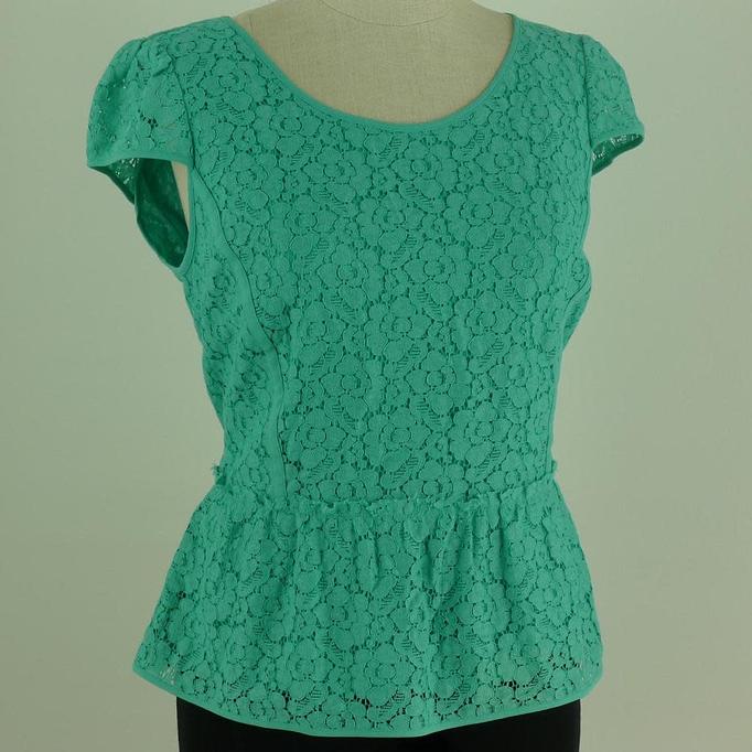 Product - Dazzle Quality Resale Fashions in Hayden, ID Consignment & Resale Stores