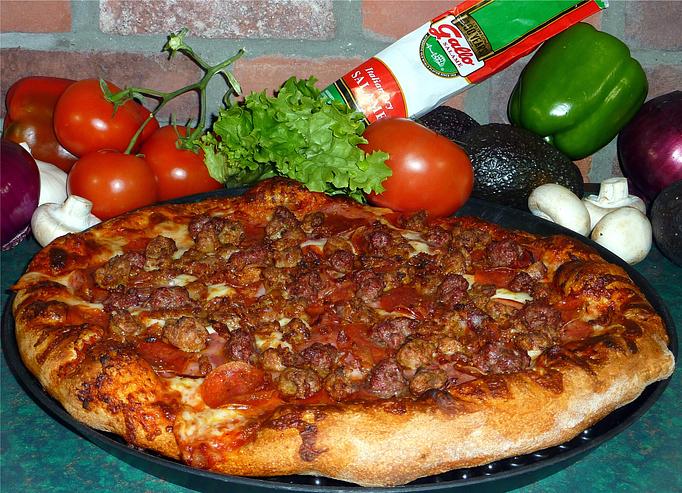 Product: The Linebacker - Lamppost Pizza in Davis, CA Pizza Restaurant