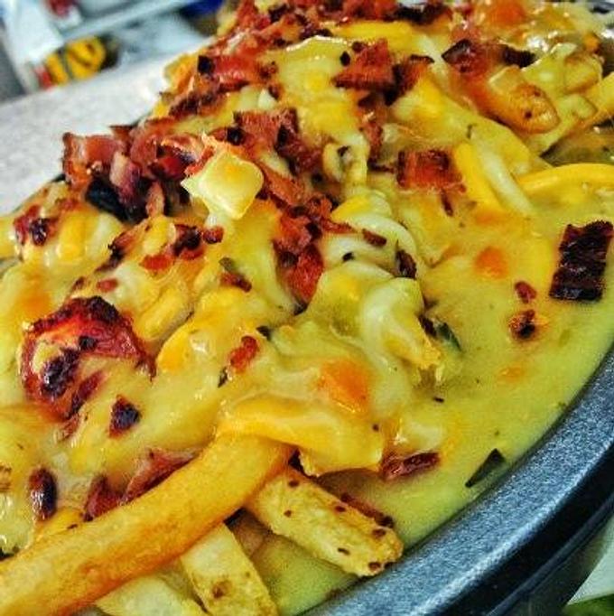 Product - Little Pub Wilton in Wilton, CT American Restaurants