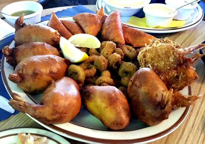 Product: Plato de Muestras / Sampler Platter - Mariscos El Pescador in Reno, NV Mexican Restaurants