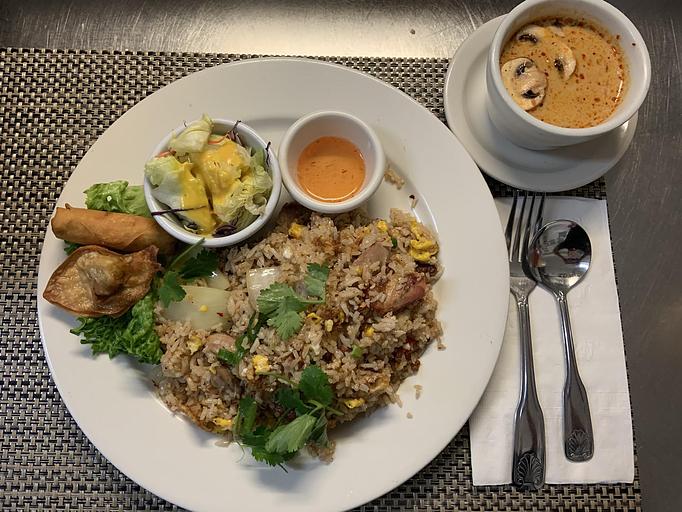 Product: Fried rice served with your choice of protein and prepared with egg, tomatoes, and onions - Siam Queen Thai Bistro in Carlsbad, CA Thai Restaurants