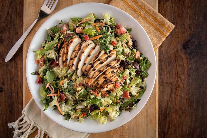 Product: Honey Crisp Chicken Salad with grilled chicken - UNO Pizzeria & Grill in Bay City, MI Pizza Restaurant