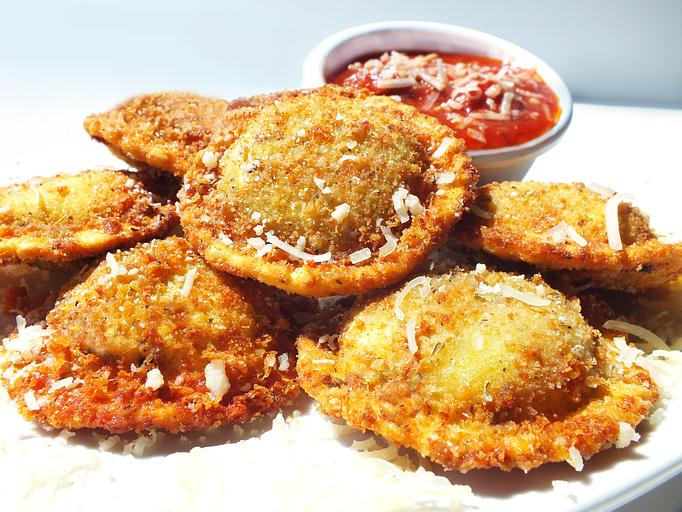 Product: Toasted Ravioli - Bella Milano in Springfield, IL Pizza Restaurant