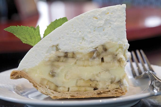 Product: Fat's Famous Banana Cream Pie - Frank Fats in Downtown Sacramento - Sacramento, CA Chinese Restaurants