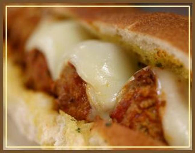 Product - Garibaldi's Pizza in East Memphis Area, U of M Area, and Saddle Creek Area (Germantown/Saddle Creek) - Memphis, TN Pizza Restaurant