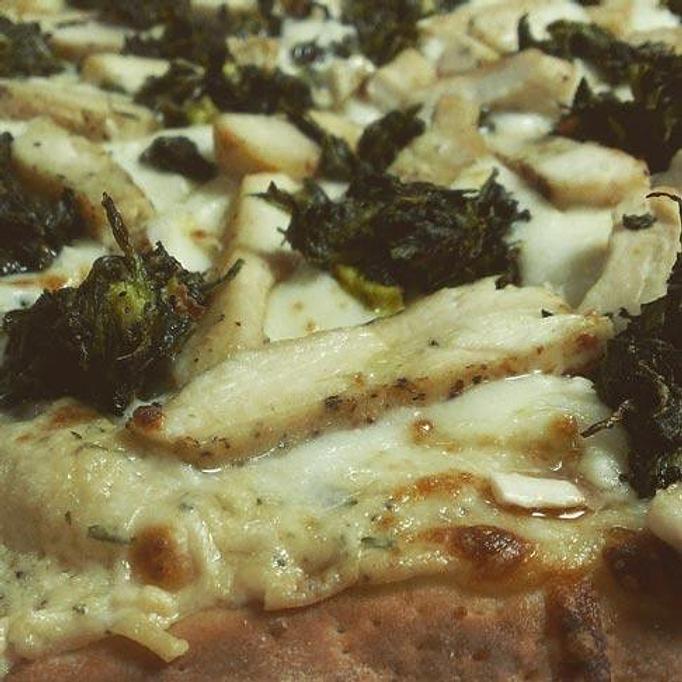 Product - Garibaldi's Pizza in East Memphis Area, U of M Area, and Saddle Creek Area (Germantown/Saddle Creek) - Memphis, TN Pizza Restaurant
