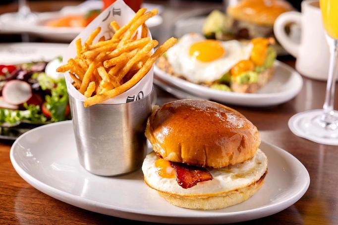 Product: Roxy Bar Nightly Live Music and Dining on the border of SoHo and TriBeCa in downtown Manhattan. Serving weekend brunch with live jazz on Sundays from 12PM - 2:30PM. - Roxy Bar in TriBeCa - New York, NY Bars & Grills