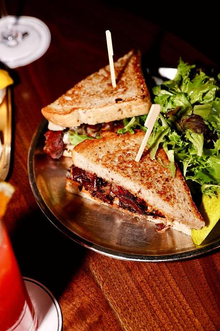 Product: Roxy Bar Nightly Live Music and Dining on the border of SoHo and TriBeCa in downtown Manhattan. - Roxy Bar in TriBeCa - New York, NY Bars & Grills