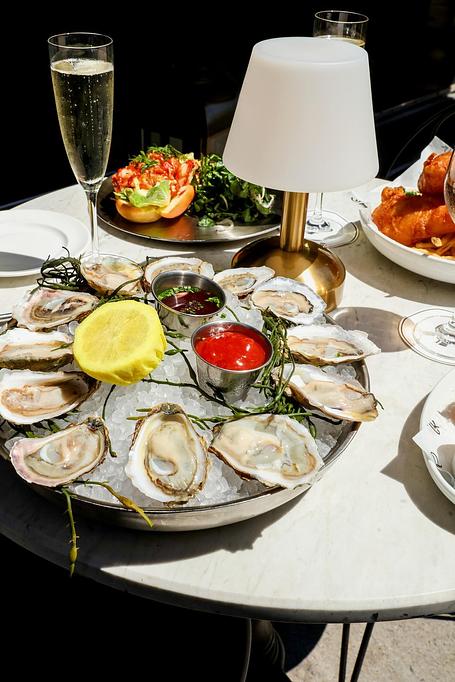 Product: Roxy Bar Nightly Live Music and Dining on the border of SoHo and TriBeCa in downtown Manhattan. - Roxy Bar in TriBeCa - New York, NY Bars & Grills