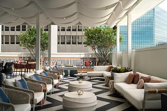 Interior - Altira Pool + Lounge in Downtown Orlando - Orlando, FL Restaurant & Lounge, Bar, Or Pub