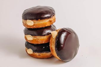 Product - Do-Rite Donuts & Chicken in Chicago, IL Donuts