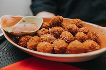 Product - El Tapeo Modern Spanish Kitchen in Oak Brook, IL Bars & Grills