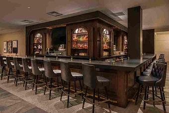 Interior - 17 Arrows Craft Kitchen & Bar in Columbus, OH American Restaurants
