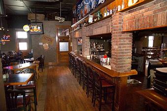 Interior - 4th & Main Downtown Grill in Wray, CO American Restaurants