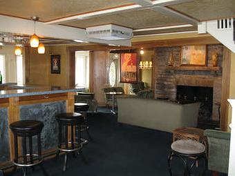Interior - 87 West Wine Bar in Chagrin Falls, OH American Restaurants