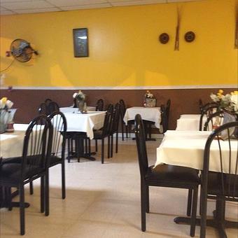 Interior - Africans & Jamaicans Kitchen in Yeadon, PA African Restaurants