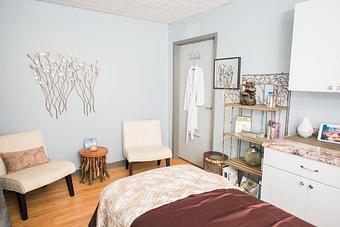 Interior - Allvera Body Wrap & Wellness Spa in Marble Cliff - Columbus, OH Day Spas
