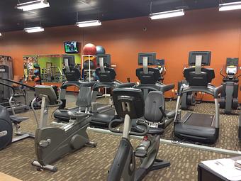 Interior - Anytime Fitness in Shoppes of Solon - Solon, OH Health Clubs & Gymnasiums