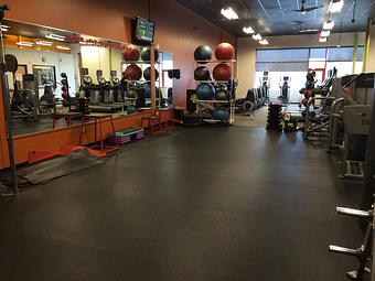 Interior - Anytime Fitness in Shoppes of Solon - Solon, OH Health Clubs & Gymnasiums