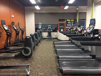 Interior - Anytime Fitness in Shoppes of Solon - Solon, OH Health Clubs & Gymnasiums