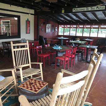 Interior - Arrow's Cafe and BBQ in Heber Springs, AR Barbecue Restaurants