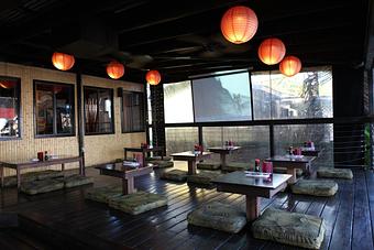 Interior - Banzai Sushi Bar in Haleiwa, HI Sushi Restaurants