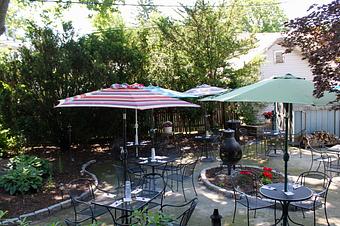 Interior - Bellefonte Cafe in Wilmington, DE American Restaurants
