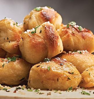 Interior - Bertucci's Italian Restaurant in Baltimore, MD Pizza Restaurant