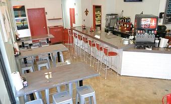 Interior - Bevi Seafood in Metairie, LA Cajun & Creole Restaurant