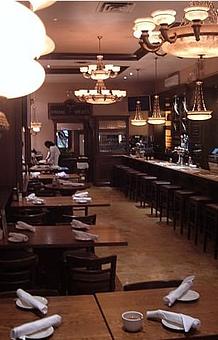 Interior - Bobby Van's Grill - 50th Street in New York, NY Restaurants/Food & Dining