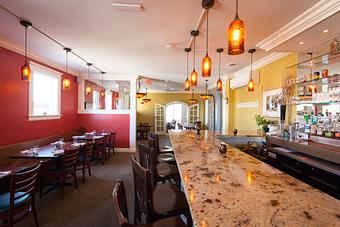 Interior - Bouquet Restaurant in Mainstrasse Village - Covington, KY American Restaurants