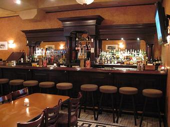 Interior - Bulldog Bar in Crossroads Art District - Kansas City, MO American Restaurants