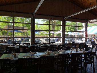 Interior - Captains Table in Monroe, NY American Restaurants