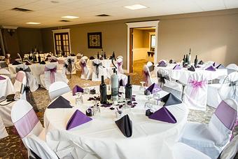 Interior - Cary Country Club in Cary, IL Bars & Grills