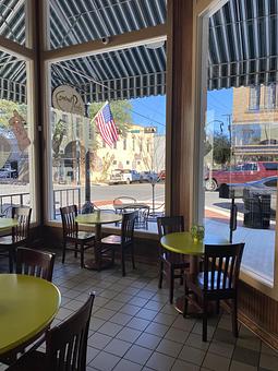 Interior - Central Perks in Downtown - Marshall, TX Hamburger Restaurants