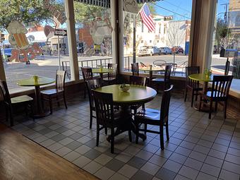 Interior - Central Perks in Downtown - Marshall, TX Hamburger Restaurants