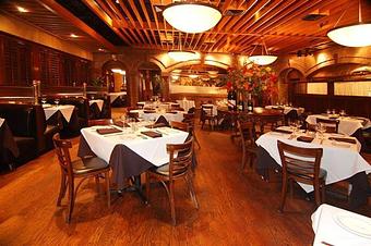 Interior - Chamberlain's Fish Market Grill in Addison, TX Seafood Restaurants