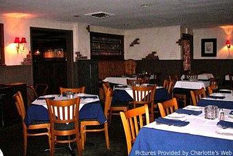 Interior - Charlotte's Web Inn in Dover, NJ American Restaurants