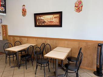 Interior - China Wok in Des Plaines, IL Chinese Restaurants