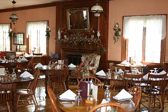 Interior - Colony House Restaurant in Trevor, WI American Restaurants